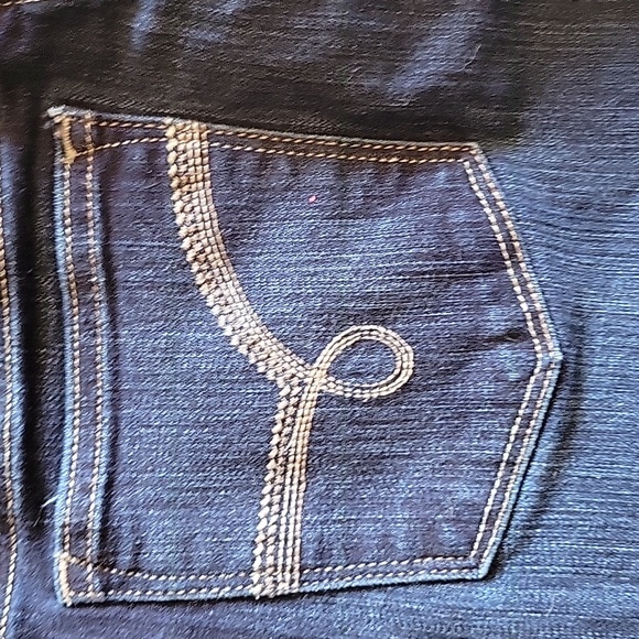 Jeans - Picture 3 of 5